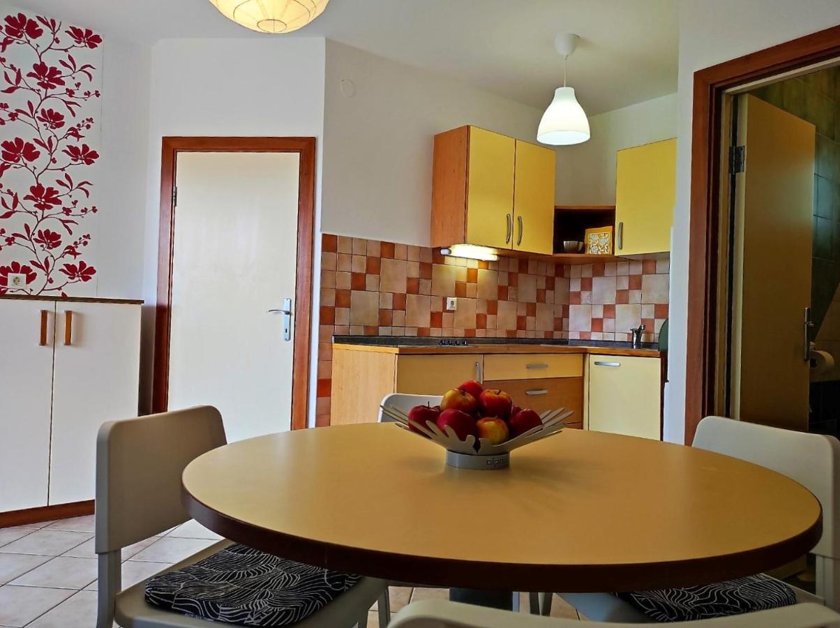 Apartment Rose คิร์ก ภายนอก รูปภาพ