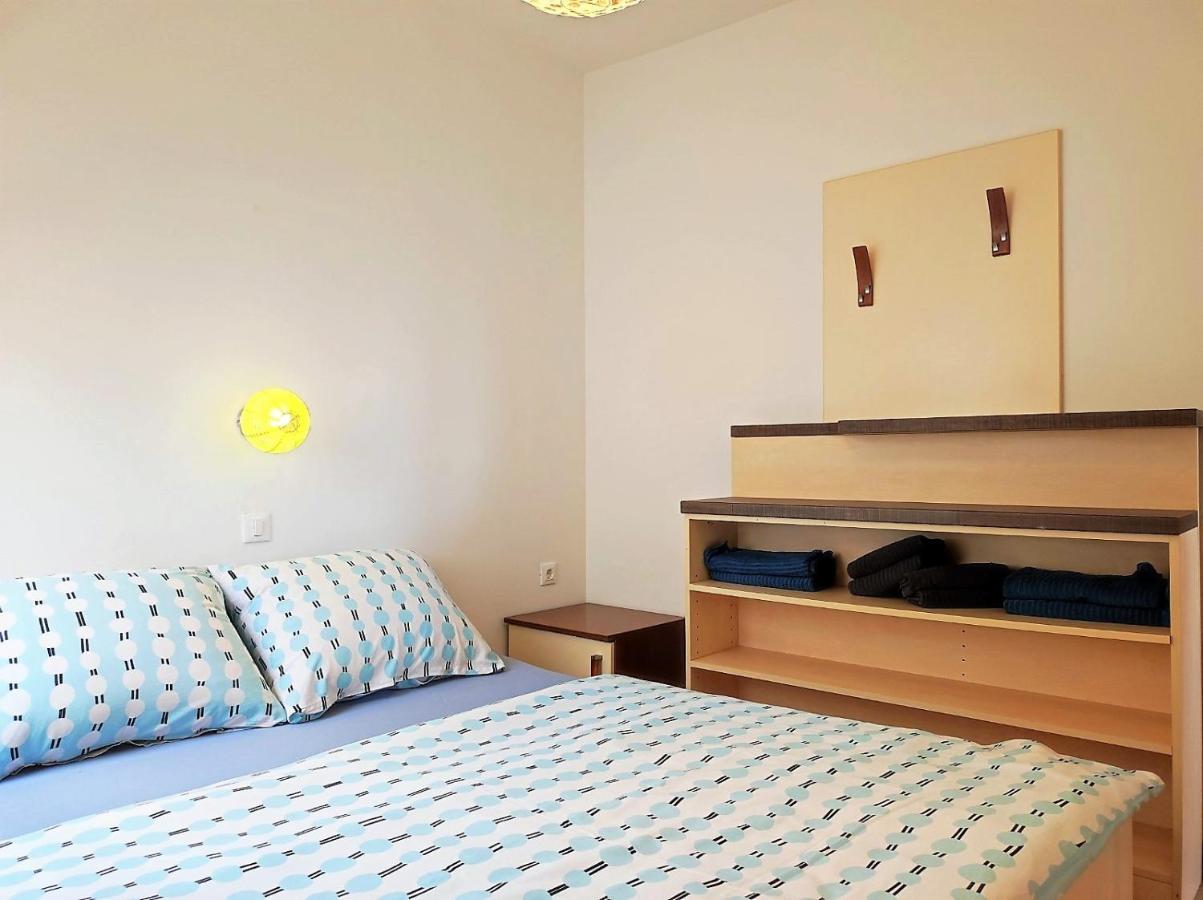 Apartment Rose คิร์ก ภายนอก รูปภาพ